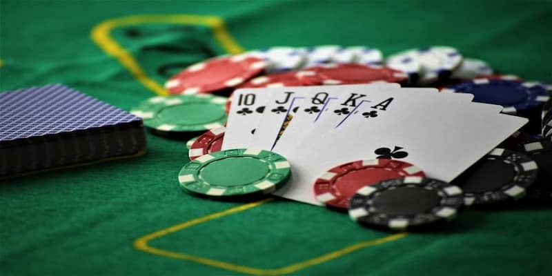 Luật chơi cơ bản của xì tố 2